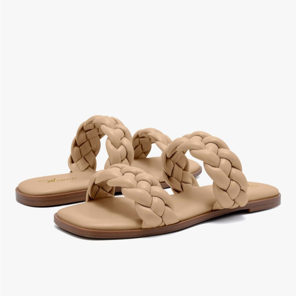 NIB❗️NWT❗️Braided Double-Strap Women's Slide Sandals in Beige